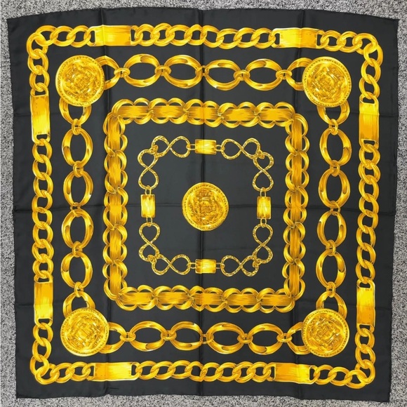 AUTH Chanel CC Chain Scarf Silk - Picture 1 of 5